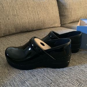 Dansko nursing clogs